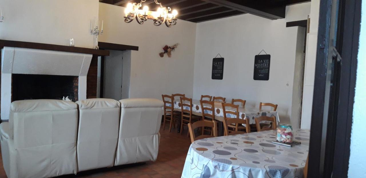Domaine De La Dijonniere La Berrichonne Villa Clemont Luaran gambar